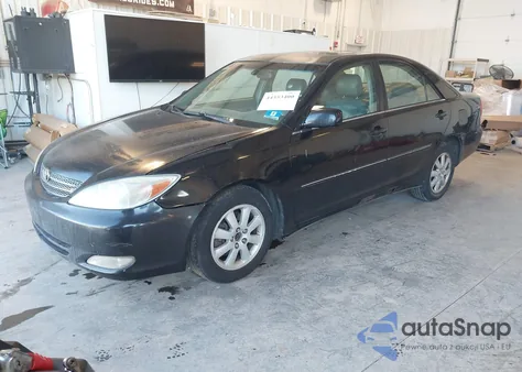 2003 Toyota Camry Xle V6 z USA, uszkodzony, nr VIN 4T1BF30K93U051113
